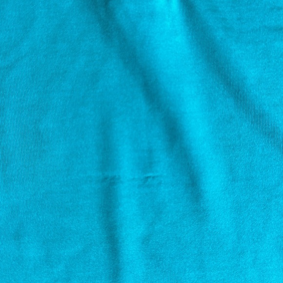 NEW WITH TAGS Golf/ Tennis polo with ruffle. Pairs excellent with posted set. - Picture 7 of 7